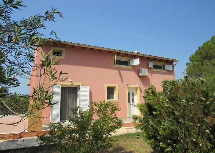 Catherine\'S Maisonette